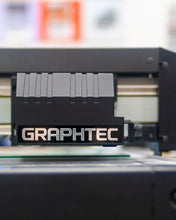 Graphtec FCX2000 Flatbed Cutter